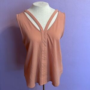Mod Dusty Peach Blush Pink Sleeveless V-Neck Cutout Tank Top Women's Medium